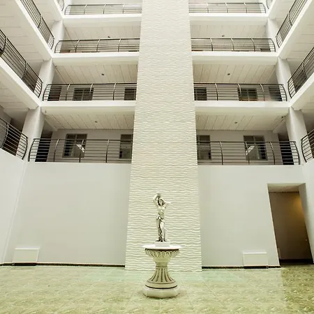 Апартаменты квартира у самого моря *