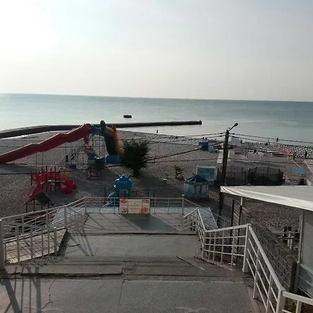 Апартаменти Near The Sea Одеса